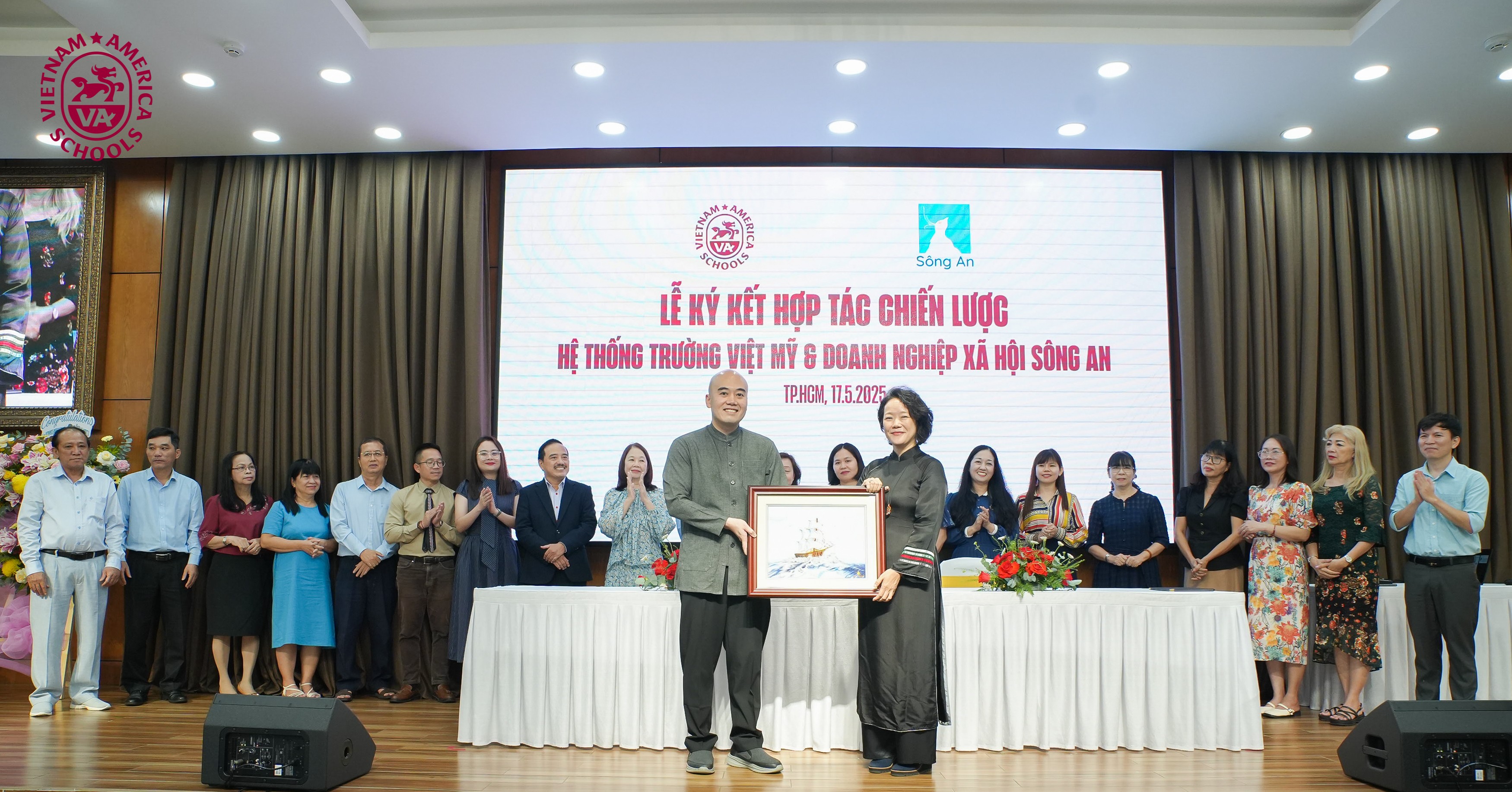 LỄ KÝ KẾT HỢP TÁC CHIẾN LƯỢC THÀNH LẬP PHÒNG THAM VẤN HỌC ĐƯỜNG